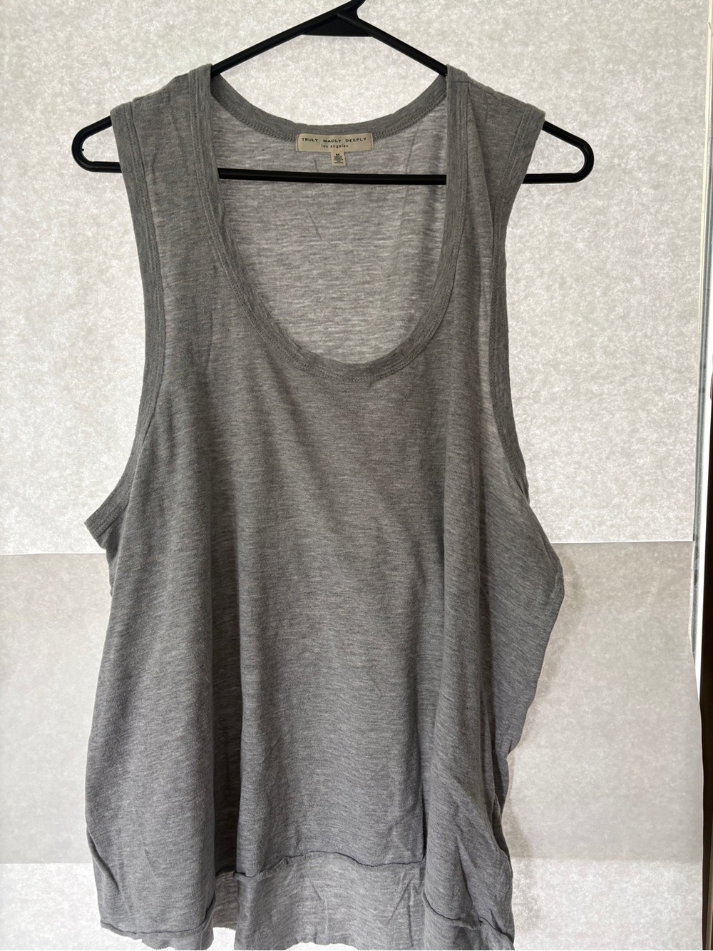 Truly Madly Deeply Heather Gray Scoop Neck Tank